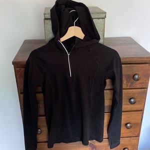 Black hooded workout top / shirt. NWT. XS